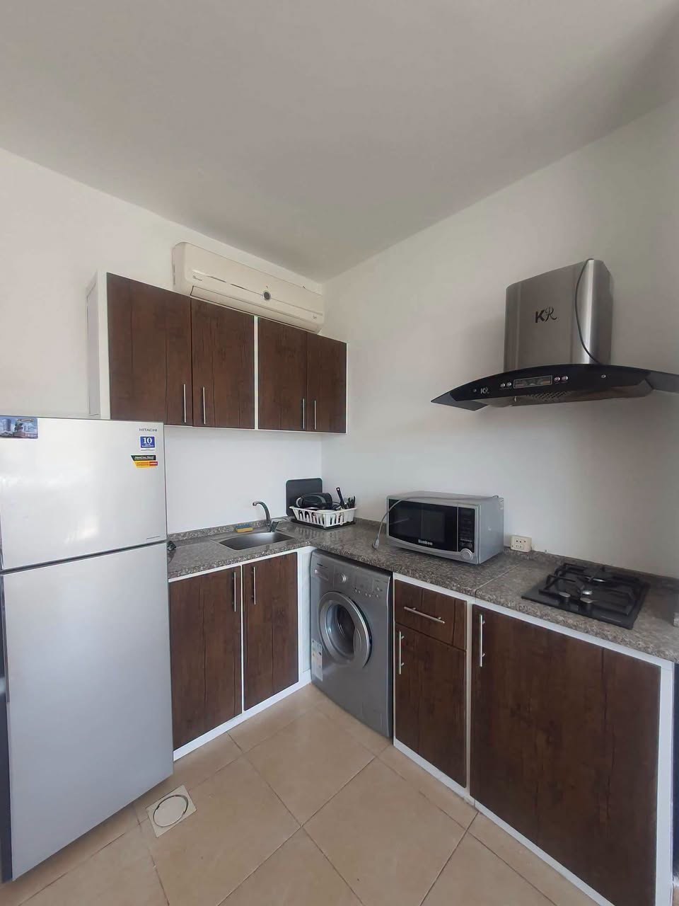 Furnished Investment Apartment by the University North Gate in University of Jordan, Amman — photo 2