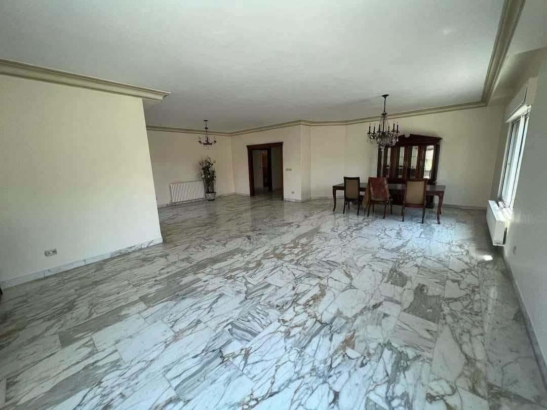Abdoun Full-Floor Apartment near the Dutch Embassy in Abdoun, Amman — photo 2
