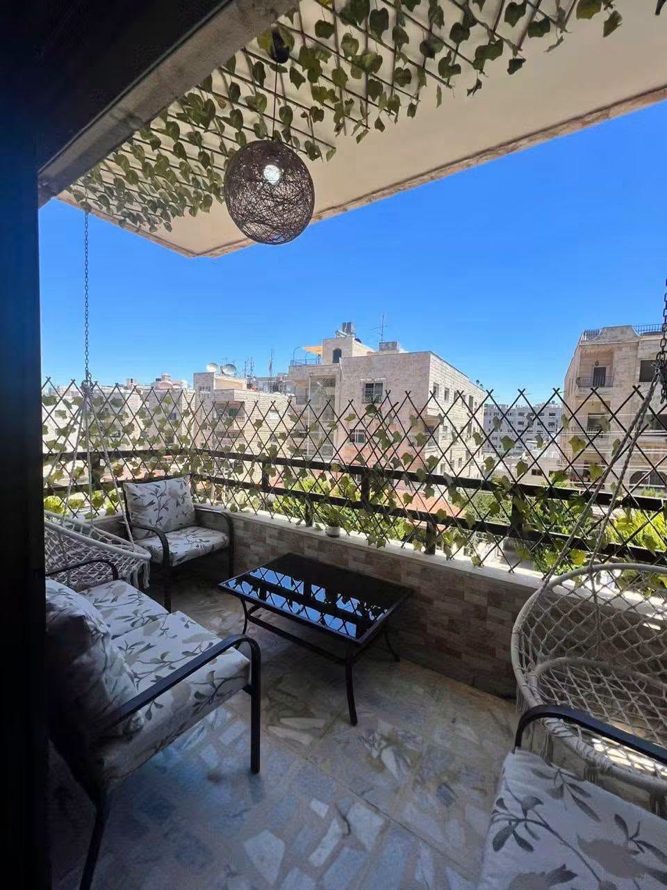 Tlaa Al-Ali Apartment with Garden Access in Tlaa Al-Ali, Amman — photo 3