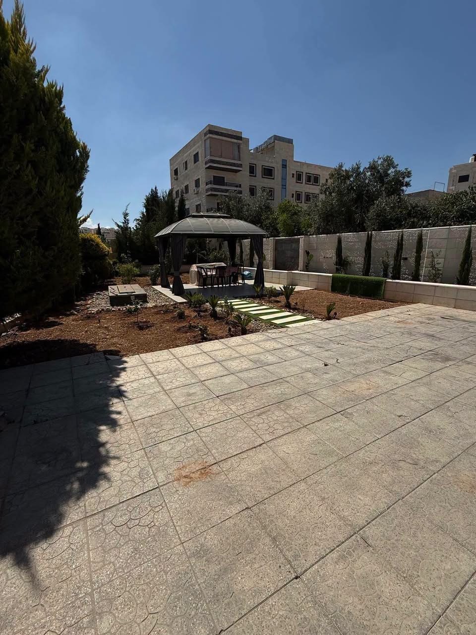 Shafa Badran Villa on a 1,179 m² Plot in Shafa Badran, Amman — photo 3