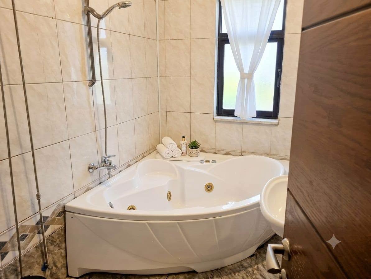 Furnished Annual Rental in Deir Ghbar in Deir Ghbar, Amman — photo 5