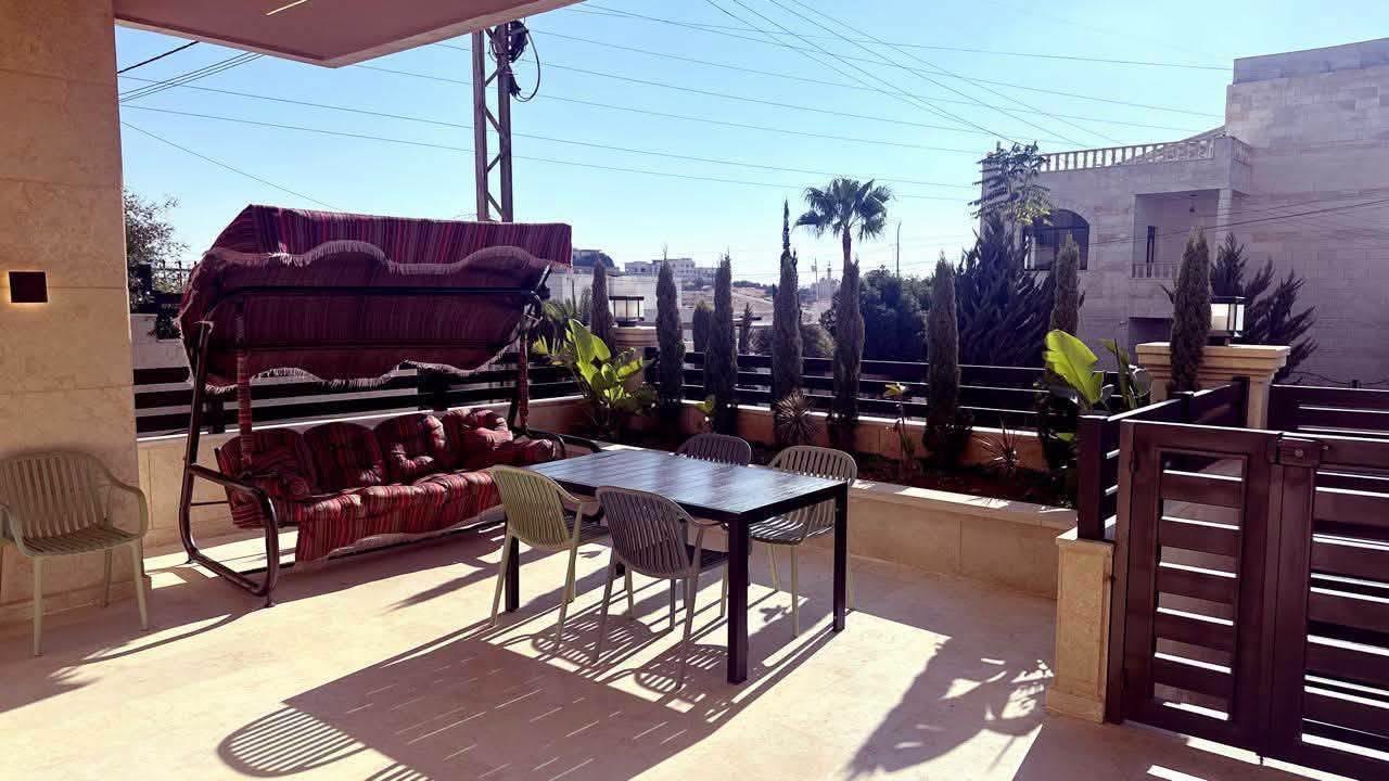 Marj Al-Hamam Ground-Floor Apartment with Terraces in Marj Al-Hamam, Amman — photo 3