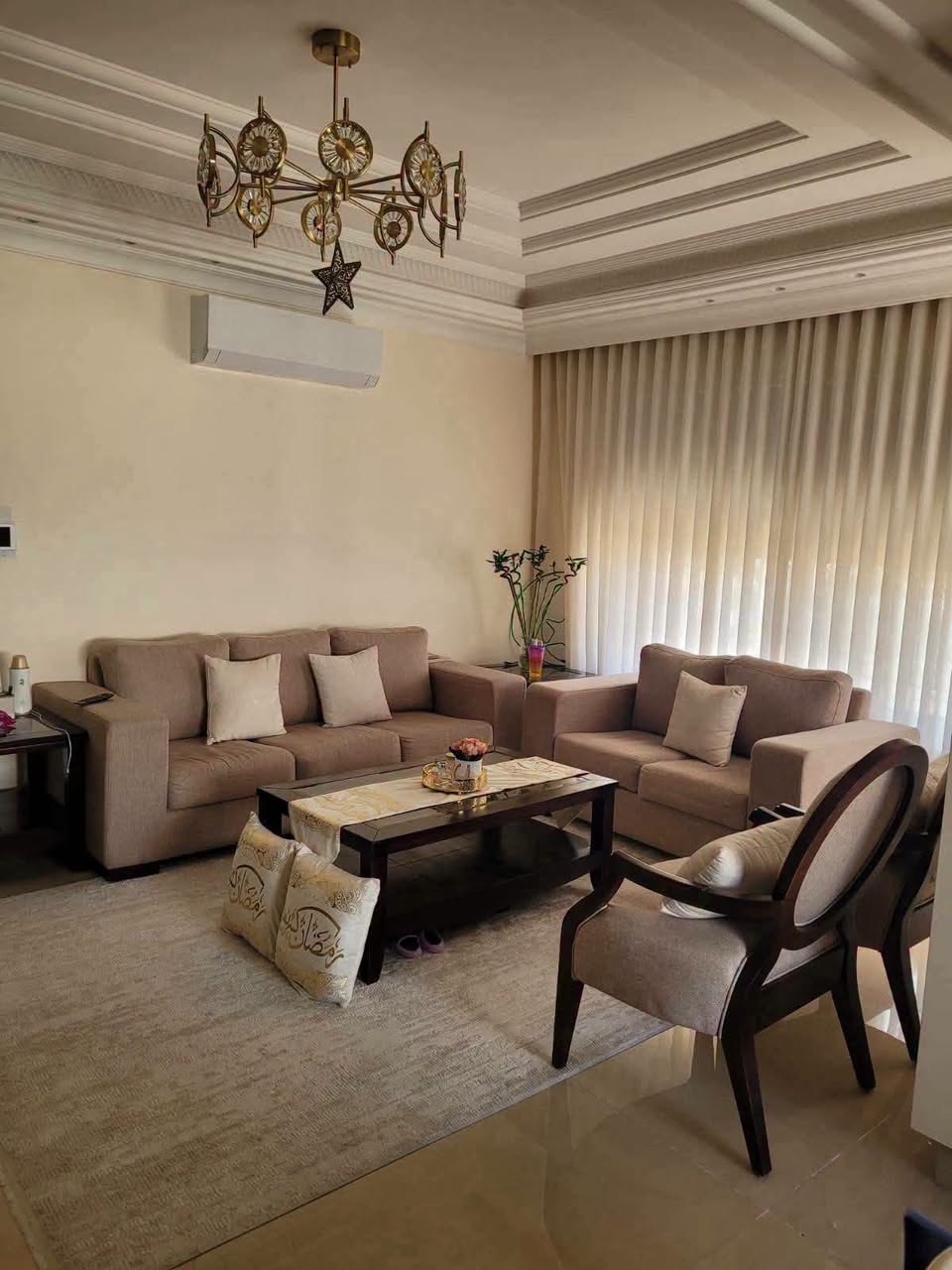 Four-Bedroom Apartment near Ibn Al-Haytham Hospital in Tlaa Al-Ali, Amman