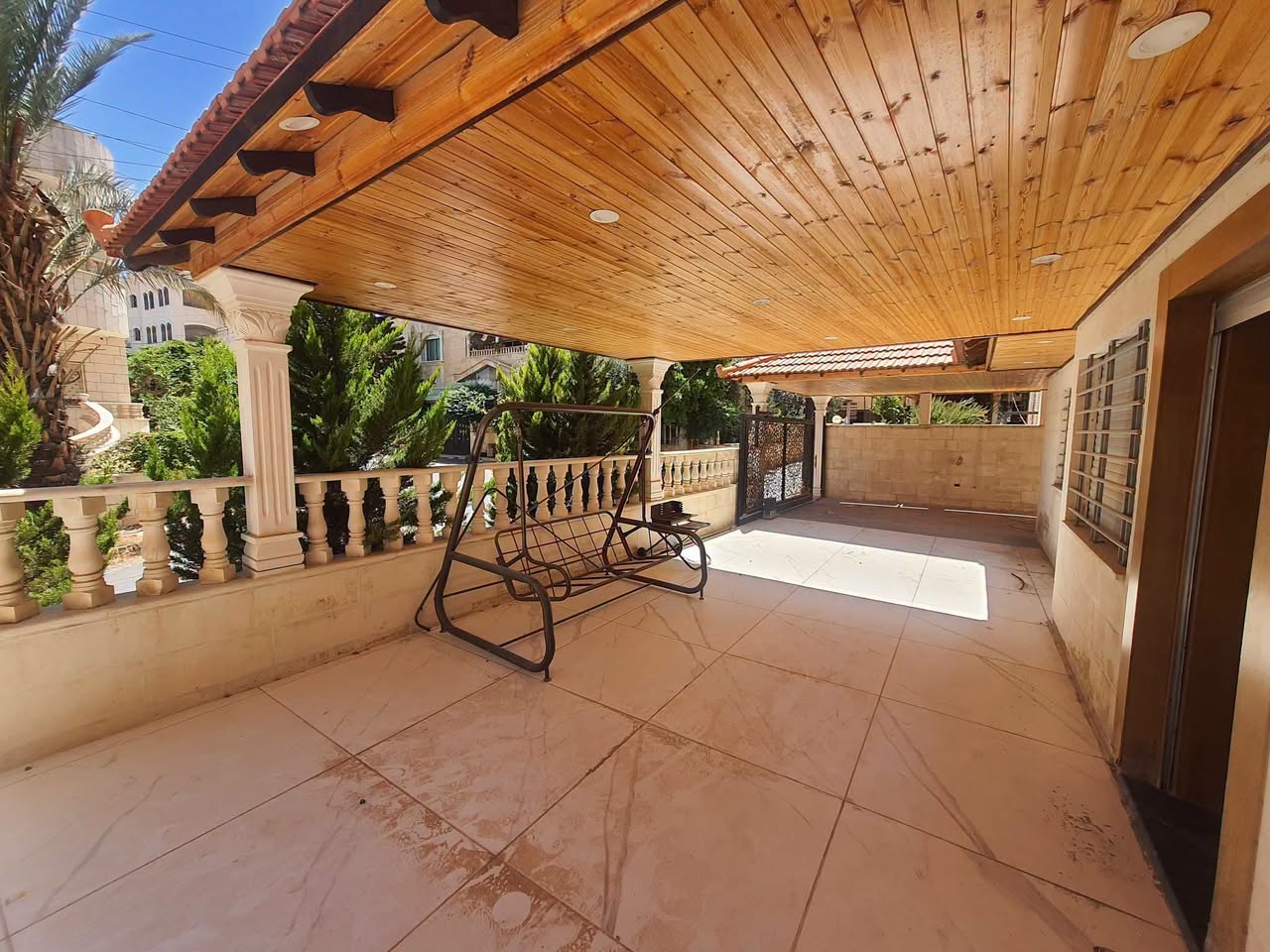 Four-Bedroom Garden Apartment in Tareq in Tareq – Hay Al-Shaheed Al-Janoubi, Amman — photo 2