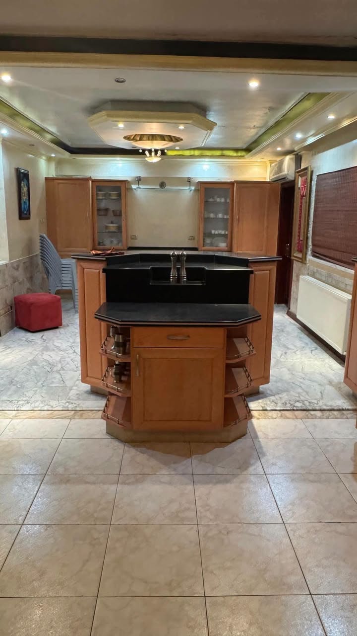 Three-Storey Independent Home on a 1,000 m² Plot in Al-Jubeiha – near University Street, Amman — photo 4