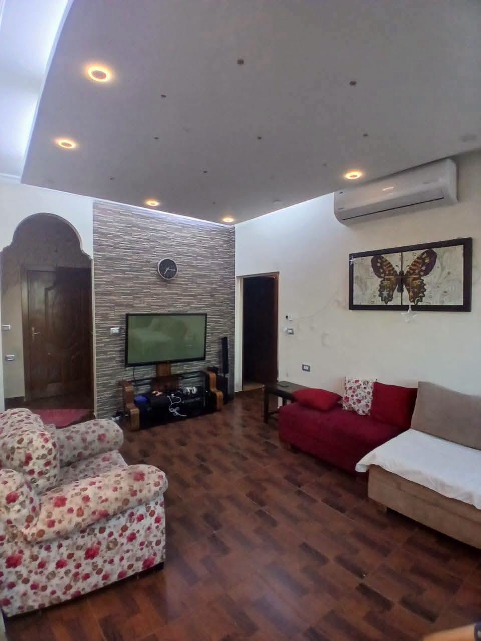 Three-Bedroom Apartment in Abu Nuseir in Abu Nuseir, Amman — photo 4