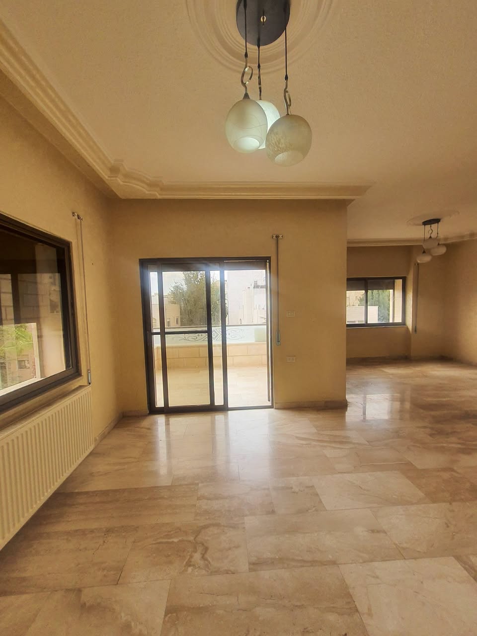 Second-Floor Apartment with Three Balconies in Al-Jubeiha – Al-Rayyan, Amman