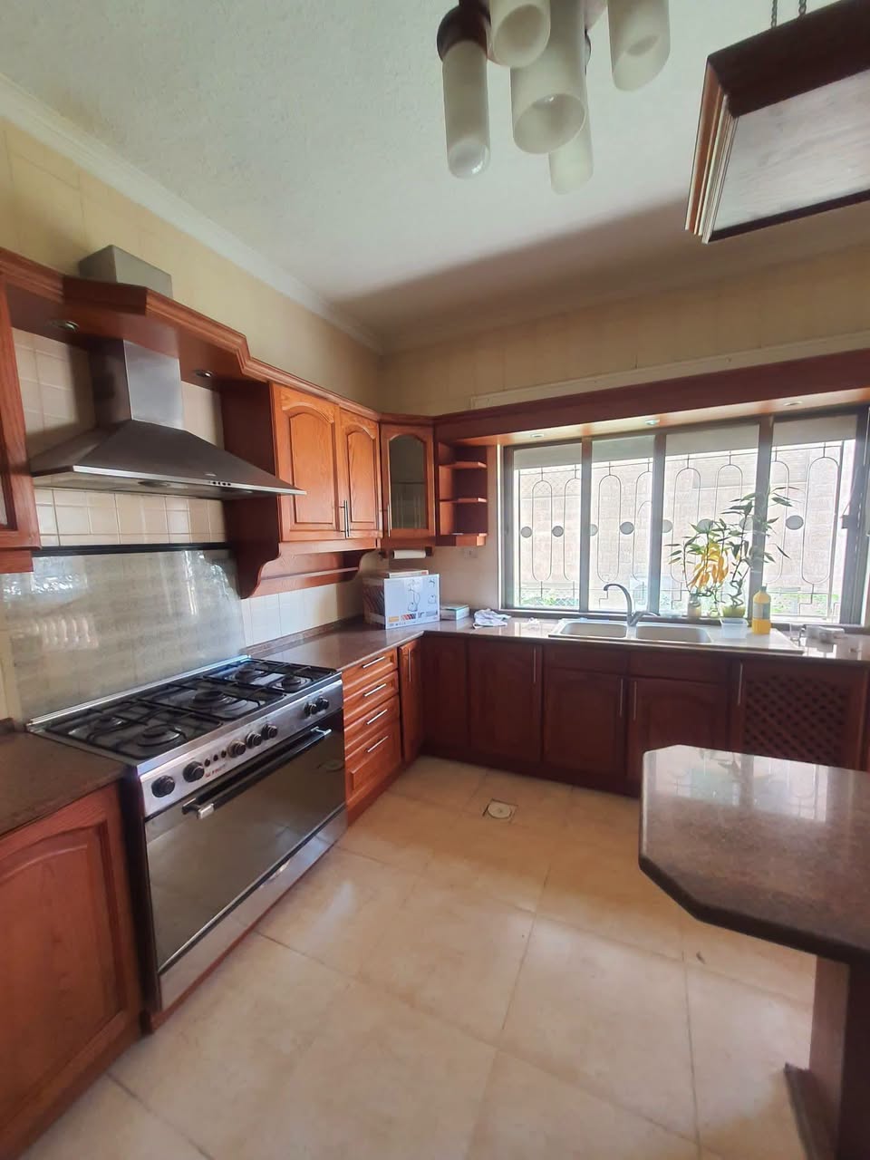 Ground-Floor Apartment with Terrace and Private Parking in Al-Jubeiha – Princess Basma Roundabout, Amman — photo 3