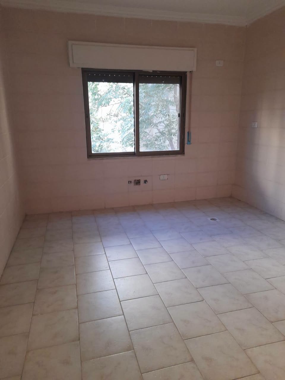 First-Floor Apartment in Dahiyat Al-Rasheed in Dahiyat Al-Rasheed, Amman — photo 5
