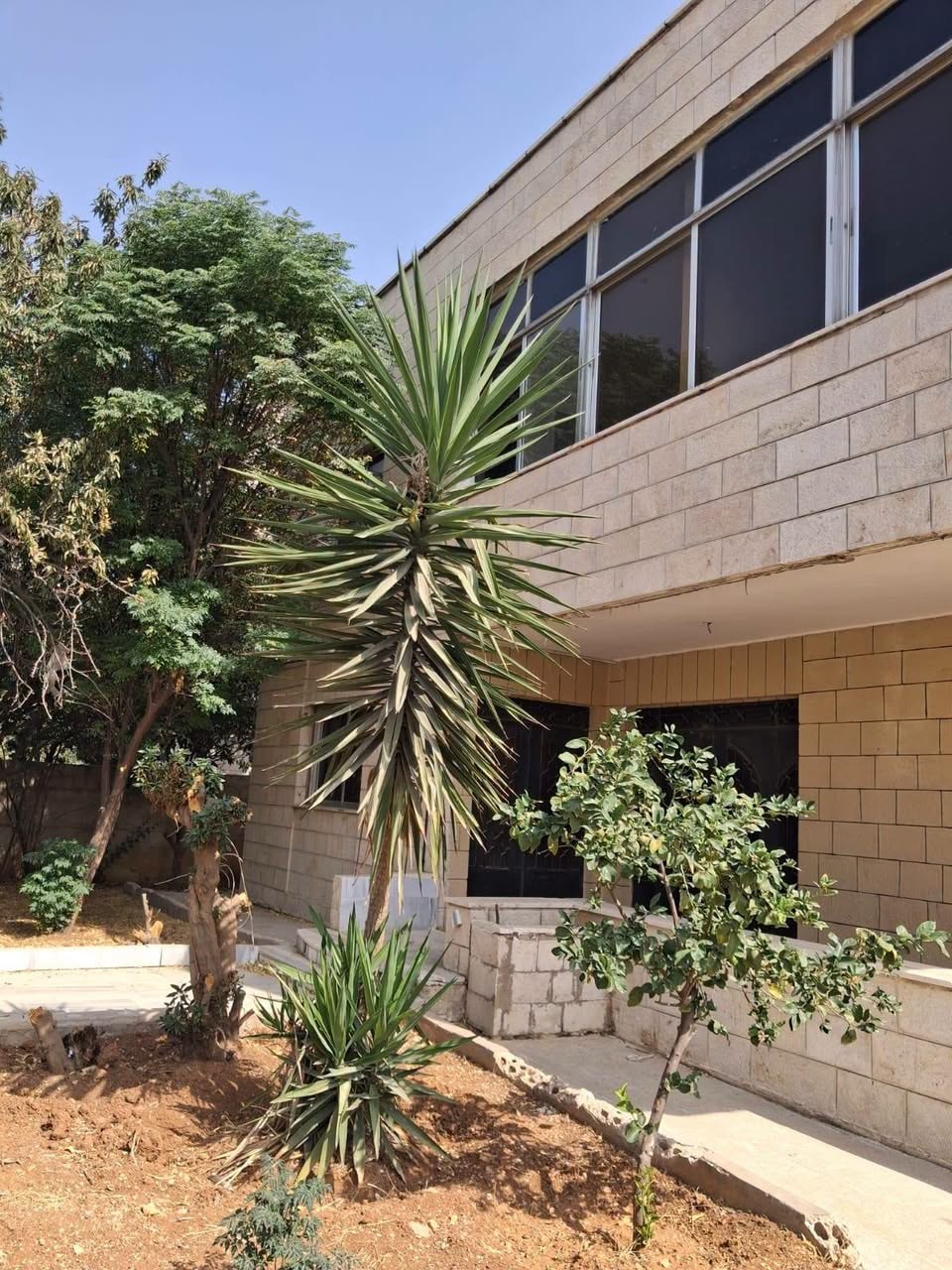 Two-Storey Renovation Home on a 500 m² Plot in Umm Zuweitina, Amman — photo 3